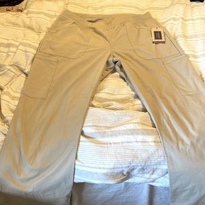 Scrub pants. Size L. NWT.